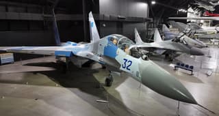 Советский истребитель Су-27 удостоили места среди американских коллег в Национальном музее ВВС США