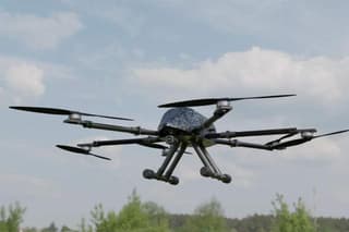 El nuevo UAV MiS-35M reúne lo mejor de "Baba Yaga" y DJI Mavic 3T: los militares quedaron satisfechos con el dron con RPG-26 "Aglen"