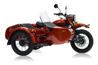 Levantarán más de media tonelada: la Fábrica de Motocicletas de Irbit reanuda la producción de motocicletas Ural CT