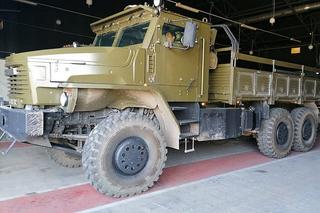Бронированная кабина вездехода «Торнадо-У» выдержала мощный прилет осколков: личный состав сохранил жизнь