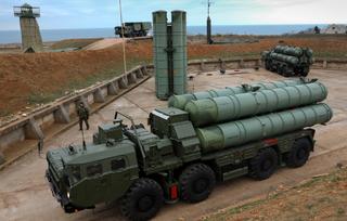 ЗРК C-400 «Триумф» обнаружит американский истребитель F-16 за 600 км: но есть один нюанс