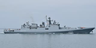 Rusia construyó para India la fragata de misiles Tushil del proyecto 11356 con "Kalibr", "Oniks" y BrahMos