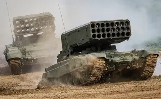 El mortífero TOS-1A "Solntsepek" recibió los proyectiles más nuevos con un alcance de más de 10 km