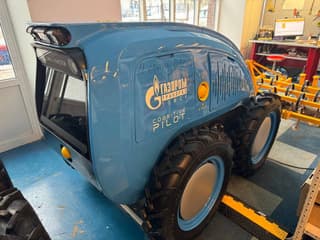 A Alijánov le mostraron el primer tractor robot ruso con IA de Cognitive Pilot