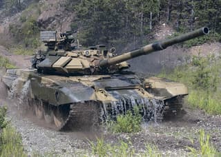 El "Vladimir" para Vietnam: periodistas de Army Recognition notaron el tanque T-90SK en una exposición en Hanói