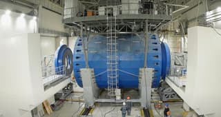 Un imán-solenoide central único para el colisionador NICA en Dubná fue enfriado a menos 268,15°C