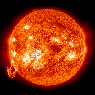Cinco potentes erupciones solares ocurrieron en el Sol, las tormentas magnéticas cubrirán la Tierra