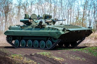 "Vysokotochka" envió a las tropas un lote de misiles para los sistemas de defensa aérea "Pantsir" y "Kornet": protegerán el cielo y la tierra