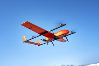 Первый в мире: беспилотник InnoVtol-3s перевозил плазму крови на Сахалине