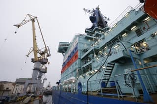 St. Petersburg authorities proposed building merchant ships at USC shipyards