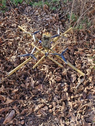 Forbes admired Russian "stealth spies" with camera traps