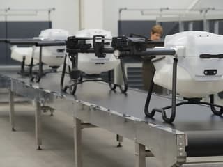 Дроны в городе: беспилотник S-80 получил зеленый свет для доставки грузов по городу