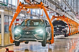 AvtoVAZ starts mass production of Lada Vesta NG with six-speed "mechanics"