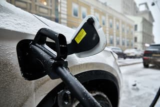 "AtomEnergo" launched seven electric charging stations in the Moscow region