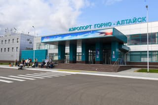 Lo mejor para los turistas: modernización del aeropuerto de Gorno-Altaisk