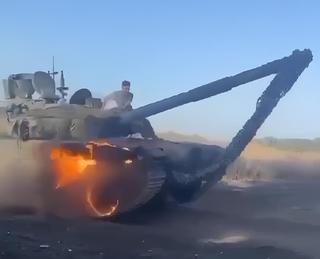 El T-90M se incendió, pero continuó el combate: otro ejemplo de la altísima resistencia al combate del tanque ruso