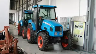 El legendario tractor "Vladímirets" revivirá en Rusia