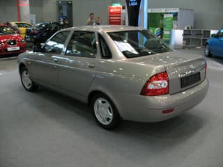 2012 Lada Priora with almost no mileage is being sold at the price of a Lada Vesta
