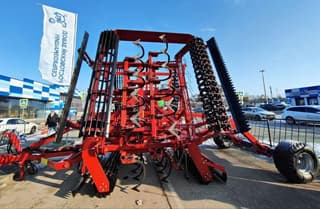 Уникальный агрегат для обработки почвы — «Компактомат» КП-7,2 впервые представили в Крыму