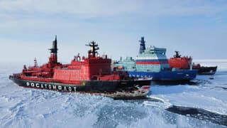 Instalan complejos de monitoreo de la situación del hielo basados en UAV en los rompehielos "Siberia", "Ural" y "50 años de la Victoria"