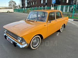 С оригинальными деталями: раритетный «Москвич-412» почти без пробега продают в Амурской области