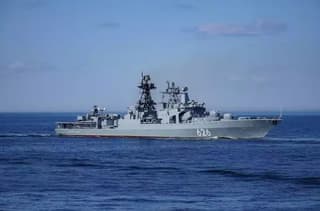 El portador de misiles "Kinzhal", el buque "Vicealmirante Kulakov", zarpó hacia el mar de Barents