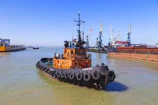 The "Yantar" Shipyard-built Tugboat "Tekhflotets" to be Sent for Dock Repair