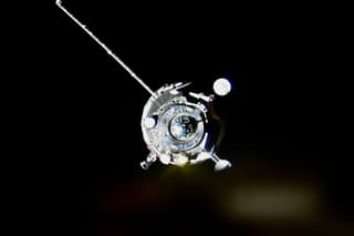 Llegada exitosa al destino: la nave de carga espacial "Progress MS-30" se acopló a la ISS