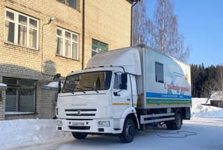 Медики задействовали мобильную стоматологию на базе КамАЗа для помощи жителям Свердловской области