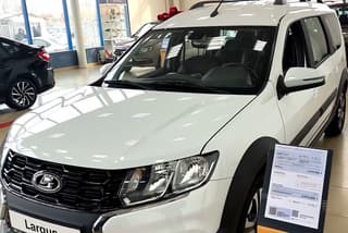Se conoce el precio oficial del nuevo Lada Largus Cross de siete plazas