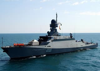 Российский «Буян» открыл огонь ракетами «Калибр-НК» на Балтике