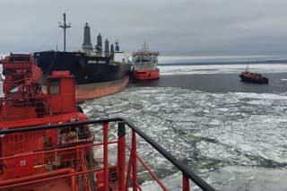 «Rescuer Karev» ungrounded the bulk carrier «Meghna Princess» in the Gulf of Finland