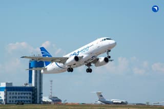 Российский лайнер SSJ-100 New приступил к летной части сертификационных испытаний