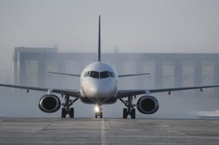 Se anuncia la fecha de inicio de las entregas de los aviones SJ-100 con motores PD-8 a las aerolíneas rusas