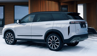 En la antigua fábrica de GM en San Petersburgo comenzarán a ensamblarse nuevos modelos Solaris: serán coches de la submarca Chery
