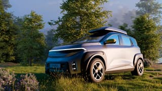 El coche eléctrico "Atom" se transforma en camper: modificación para viajes cortos con cama integrada