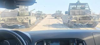 Nueva partida de tanques T-80BVM con protección de fábrica para la proyección trasera desarrollada para militares rusos