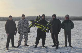 Для военных разработали дрон-камикадзе-бомбардировщик «Варан-3»: первые кадры испытаний