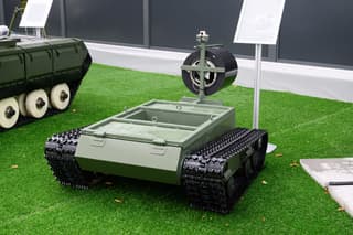 A flood of new combat robots will rush to the Russian military: they will be integrated into a single system