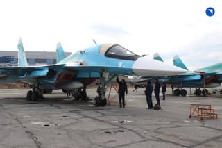 OAK entregó al Ministerio de Defensa de la Federación Rusa un lote de nuevos cazabombarderos Su-34