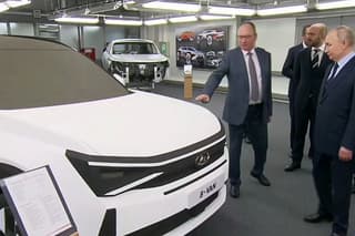Both Models to Become Flagships: AvtoVAZ Announces Launch Dates for New Lada B+Cros and Lada B-Van