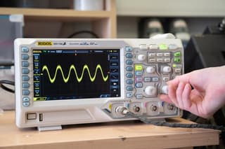 MISIS y el "Instituto Kurchatov" crean una nueva tecnología para la creación de alambres ultrafinos para microelectrónica
