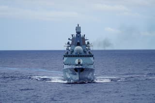 "Caliber" and "Onyx" carriers, frigates "Admiral Gorshkov" and "Admiral Kasatonov", entered the Barents Sea