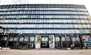 AvtoVAZ transformó un centro de formación abandonado en un moderno complejo de oficinas