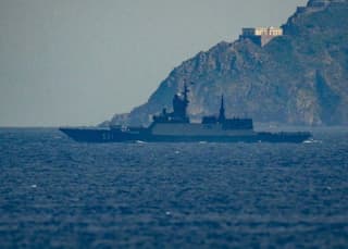 Corbeta "Soobrazitelny" con "Kalibr" y "Uran" entró en el mar Mediterráneo