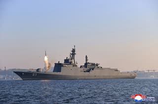 El destructor norcoreano "Ch'oe Hyŏn" con el sistema de defensa aérea ruso "Pantsir-ME" a bordo podría estar equipado con armas nucleares