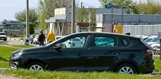 New station wagon from AvtoVAZ with a two-volume body: Lada Iskra SW shown "live" in black