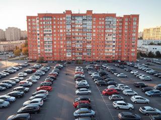 Каждый третий россиянин готов отказаться от личного авто из-за проблем с парковкой
