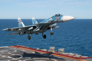 Стало известно число истребителей на балансе у Морской авиации ВМФ России