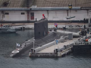 Footage Emerges of Kalibr Cruise Missile Being Loaded onto the Novorossiysk Submarine